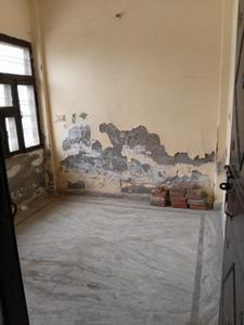 Bedroom Image of 540 Sq.ft 1 BHK Independent House for sale in Sector 38 Rohini New Delhi for Rs. 5000000