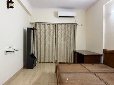 Bedroom Image of 2280 Sq.ft 3 BHK Apartment / Flat for rent in Gaurs Sports Wood, Sector 79 Noida for Rs. 50000