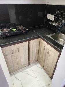 Kitchen Image of 450 Sq.ft 1 BHK Builder Floor for sale in Patel Nagar New Delhi for Rs. 4500000