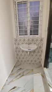 Bathroom Image of 700 Sq.ft 1 BHK Apartment / Flat for rent in Kondapur Hyderabad for Rs. 16000