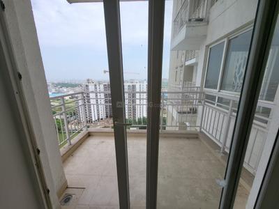 Balcony Image of 1500 Sq.ft 2.5 BHK Apartment / Flat for sale in Puri Emerald Bay, Sector 104 Gurgaon for Rs. 22500000