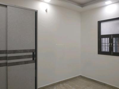 Bedroom Image of 450 Sq.ft 1 BHK Builder Floor for rent in Shalimar Bagh New Delhi for Rs. 18000