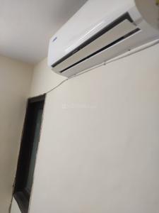 Bedroom Image of 500 Sq.ft 1 BHK Builder Floor for rent in Ramesh Nagar New Delhi for Rs. 20000