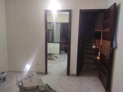 Bedroom Image of 500 Sq.ft 1 BHK Builder Floor for rent in Ranjeet Nagar New Delhi for Rs. 17500