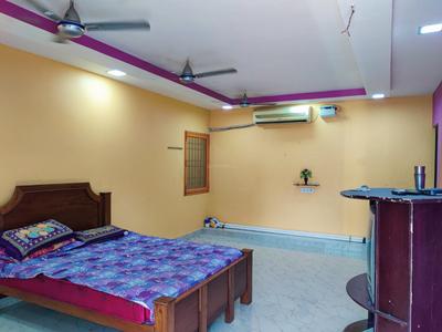 Bedroom Image of Rajesh in Triplicane, Chennai