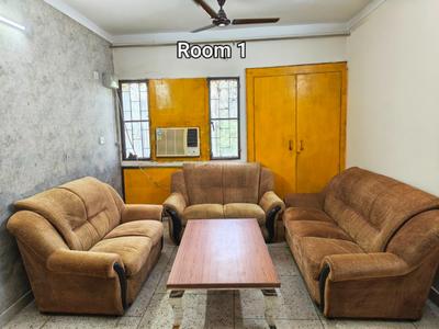 Hall Image of 1500 Sq.ft 1 RK Builder Floor for rent in Janakpuri New Delhi for Rs. 15000