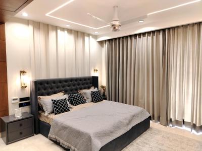 Bedroom Image of 4000 Sq.ft 5 BHK Builder Floor for sale in Palm Floors Sushant Lok 1, Sector 43 Gurgaon for Rs. 50000000