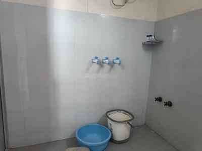 Bathroom Image of 2200 Sq.ft 3 BHK Builder Floor for rent in Sector 28 Faridabad for Rs. 35000