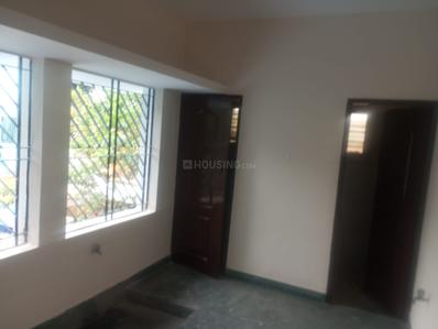 Bedroom Image of 2500 Sq.ft 3 BHK Independent House for rent in Injambakkam Chennai for Rs. 75000