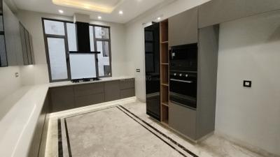 Kitchen Image of 4300 Sq.ft 5 BHK Builder Floor for sale in Kaushambi Ghaziabad for Rs. 47500000