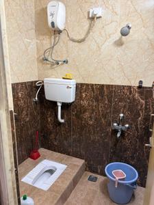 Bathroom Image of 1084 Sq.ft 2 BHK Apartment / Flat for rent in Jain Sunderbans, Ambattur Industrial Estate Chennai for Rs. 32000