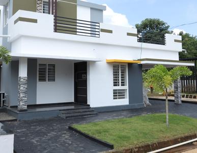 Image of 1500 Sq.ft 3 BHK Independent House for sale in Mepparamba, Palakkad for Rs. 4950000