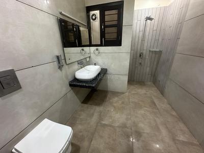 Bathroom Image of 4580 Sq.ft 5 BHK Independent House for rent in Sector 117 Mohali for Rs. 70000
