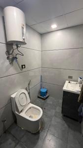 Bathroom Image of 1620 Sq.ft 3 BHK Apartment / Flat for rent in Gaurs Gaur Global Village, Crossings Republik Ghaziabad for Rs. 22500