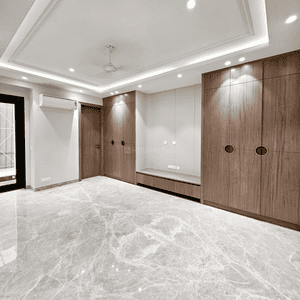 Bedroom Image of 3700 Sq.ft 4 BHK Builder Floor for sale in Swaraj Homes H Block RWA Ashok Vihar, Ashok Vihar New Delhi for Rs. 75000000