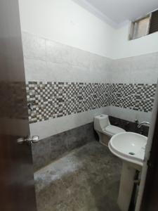 Bathroom Image of 1450 Sq.ft 3 BHK Apartment / Flat for rent in Jagatpura Jaipur for Rs. 22300