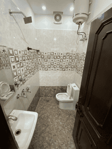 Bathroom Image of Khurana PG | PG For Boys in Ashok Vihar, New Delhi