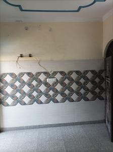 Bathroom Image of 600 Sq.ft 1 BHK Builder Floor for rent in Sahibabad Industrial Area Ghaziabad for Rs. 12000