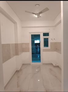 Kitchen Image of 1200 Sq.ft 3 BHK Apartment / Flat for sale in Flora Enclave, Shastri Nagar Ghaziabad for Rs. 4211111