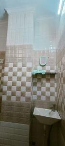 Image of 450 Sq.ft 1 RK Builder Floor for rent in Ramesh Nagar, New Delhi for Rs. 18000