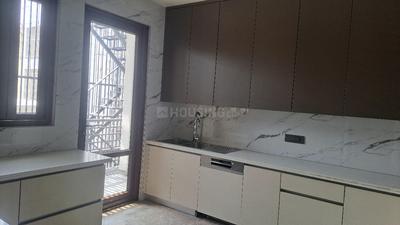 Kitchen Image of 2925 Sq.ft 4 BHK Builder Floor for sale in Defence Colony New Delhi for Rs. 160000000