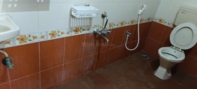 Bathroom Image of 1600 Sq.ft 3 BHK Builder Floor for rent in Kammanahalli Bengaluru for Rs. 30000