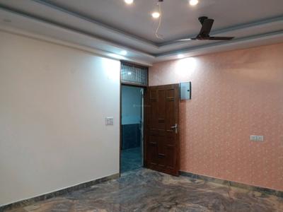Living Room Image of 1800 Sq.ft 4 BHK Apartment / Flat for sale in Shalimar Garden Ghaziabad for Rs. 12510000