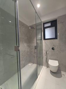Bathroom Image of 3520 Sq.ft 5 BHK Apartment / Flat for sale in Chembur Mumbai for Rs. 90000000