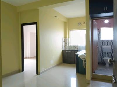 Living Room Image of 700 Sq.ft 2 BHK Apartment / Flat for sale in Baghajatin Kolkata for Rs. 3500000
