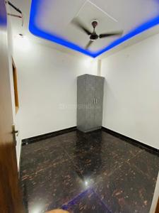 Bedroom Image of 1150 Sq.ft 2 BHK Apartment / Flat for rent in Uttam Nagar New Delhi for Rs. 14499