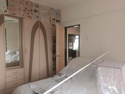 Bedroom Image of 980 Sq.ft 3 BHK Apartment / Flat for rent in Evershine Millennium Paradise, Kandivali East Mumbai for Rs. 69000