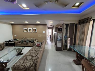 Hall Image of 1800 Sq.ft 3.5 BHK Apartment / Flat for rent in Vrindavan Yashodham Enclave, Samarth Nagar East Nagpur for Rs. 50000