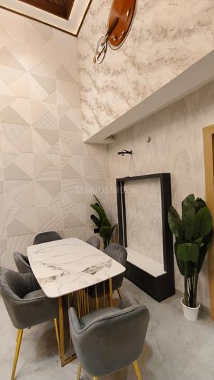 Parul Palm Green Main Image 1