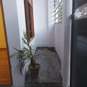 Image of 1009 Sq.ft 3 BHK Builder Floor for rent in Rajajipuram, Lucknow for Rs. 10000