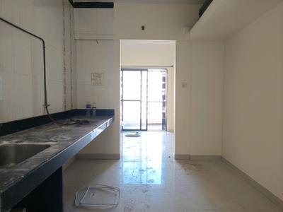 Kitchen Image of 1000 Sq.ft 2 BHK Apartment / Flat for rent in Magarpatta Roystonea, Magarpatta City Pune for Rs. 38000