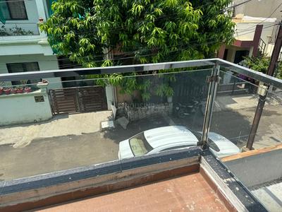 Balcony Image of 1500 Sq.ft 4 BHK Apartment / Flat for rent in Parshv Housing Galaxy, Shahpura Bhopal for Rs. 25000