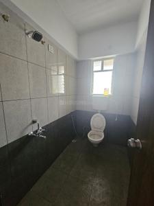 Bathroom Image of 1050 Sq.ft 2 BHK Apartment / Flat for rent in Dhanashree Aanand 2, Handewadi Pune for Rs. 20000