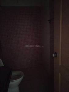 Bathroom Image of 1800 Sq.ft 4 BHK Apartment / Flat for sale in Ashiana Upvan, Indirapuram Ghaziabad for Rs. 30000000