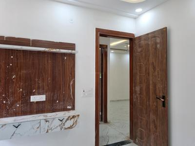 Bedroom Image of 1050 Sq.ft 3 BHK Apartment / Flat for sale in Bharat Vihar New Delhi for Rs. 8300000