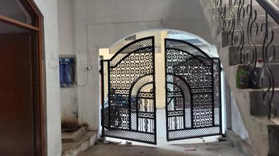 Balcony Image of 900 Sq.ft 2.5 BHK Independent House for sale in Rajajipuram Lucknow for Rs. 6500000