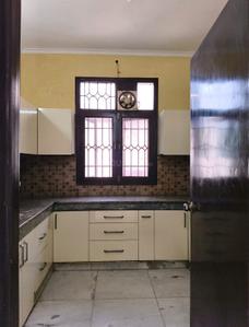 Kitchen Image of 1500 Sq.ft 2 BHK Builder Floor for rent in SDR SDR Floors - 21, DLF Phase 1 Gurgaon for Rs. 43000
