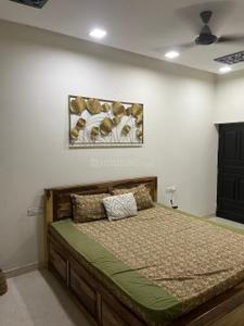 Bedroom Image of 2200 Sq.ft 3 BHK Builder Floor for rent in Sector 7 Gurgaon for Rs. 29600