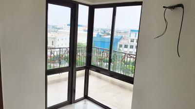 Balcony Image of 1500 Sq.ft 3 BHK Apartment / Flat for rent in RG Luxury Homes Tower A F And M, Noida Extension Greater Noida for Rs. 28000