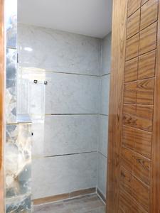 Common Bathroom Image of 1250 Sq.ft 4 BHK Builder Floor for sale in Deenpur New Delhi for Rs. 13500000