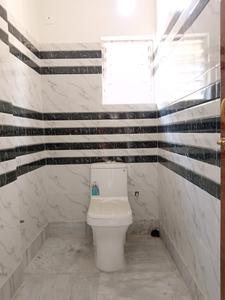 Common Bathroom Image of 800 Sq.ft 2 BHK Apartment / Flat for sale in Baghajatin Kolkata for Rs. 3400000