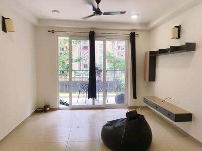 Living Room Image of 1634 Sq.ft 3 BHK Apartment / Flat for rent in Bhartiya Nikoo Homes Phase 2, Tirumanahalli Bengaluru for Rs. 49000