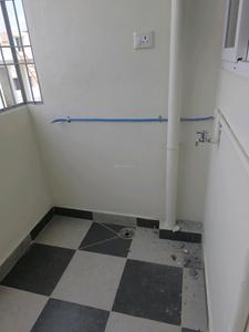 Drying Area Image of 580 Sq.ft 1 BHK Apartment / Flat for rent in Singasandra Bengaluru for Rs. 22000