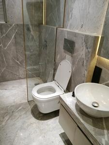 Common Bathroom Image of 1000 Sq.ft 2 BHK Apartment / Flat for rent in Olympia Tower, Byculla Mumbai for Rs. 95000