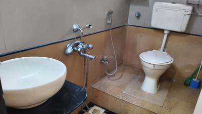 Image of 730 Sq.ft 2 BHK Apartment / Flat for rent in Borivali West, Mumbai for Rs. 50000