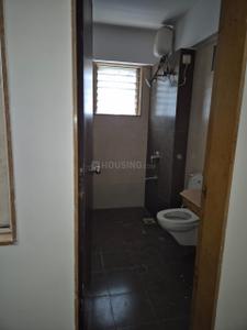Bathroom Image of 1450 Sq.ft 3 BHK Apartment / Flat for rent in Pride Purple Park Xpress, Baner Pune for Rs. 54000